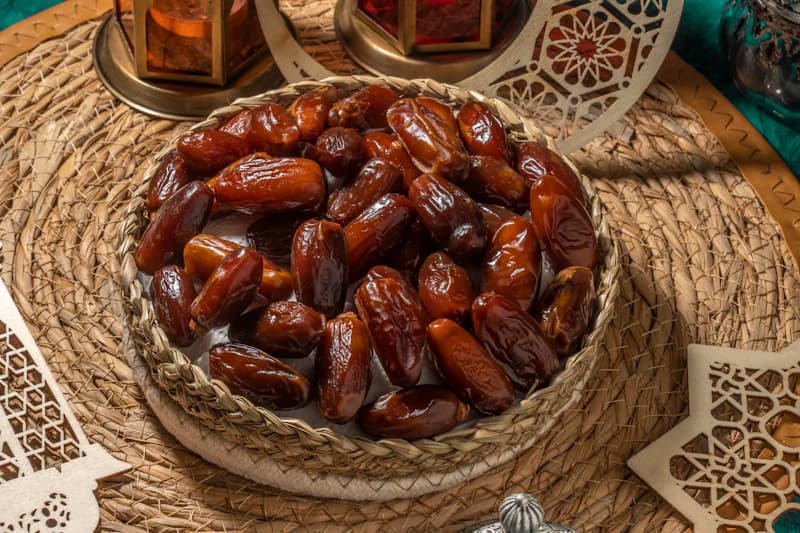 Premium natural Jordanian Medjool dates with rich amber-brown skin